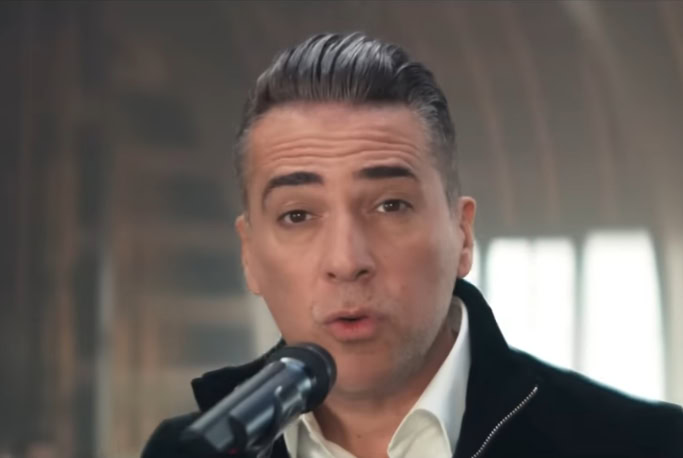 Željko Joksimović zakupio 11 termina za koncerte u Beogradu, sad ih preprodaje