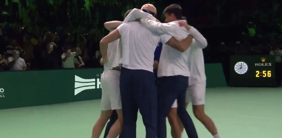 Italija vlada tenisom: Beretini i Koboli doneli istorijsku titulu u Dejvis kupu