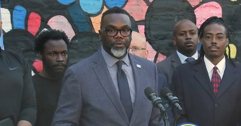 Čikago: Odbor za finansije odbio gradonačelnikov plan prihoda sa „head tax“ taksom