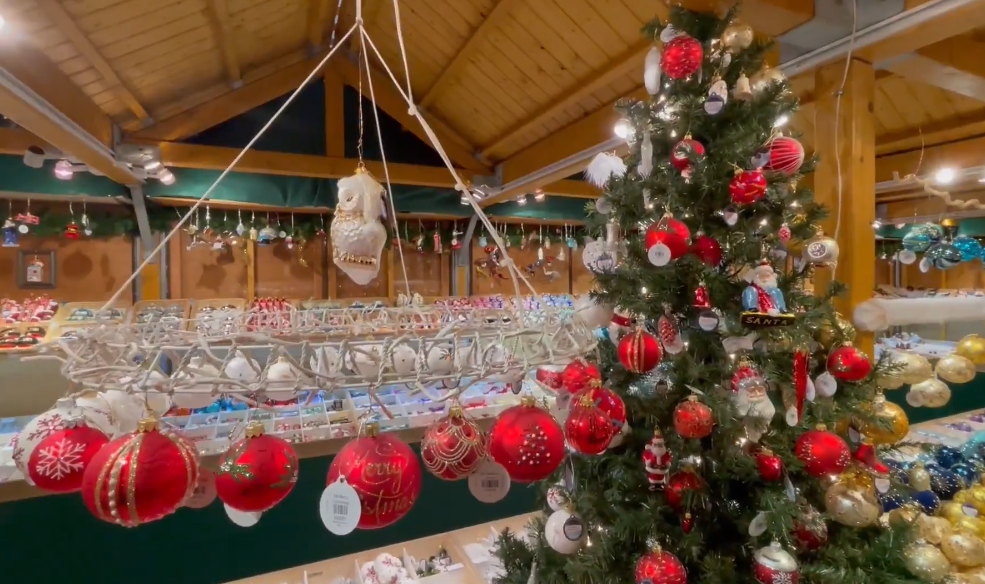 Čikago se sprema za prazničnu magiju: Christkindlmarket otvara tri lokacije uz miris vina i nemačkih specijaliteta