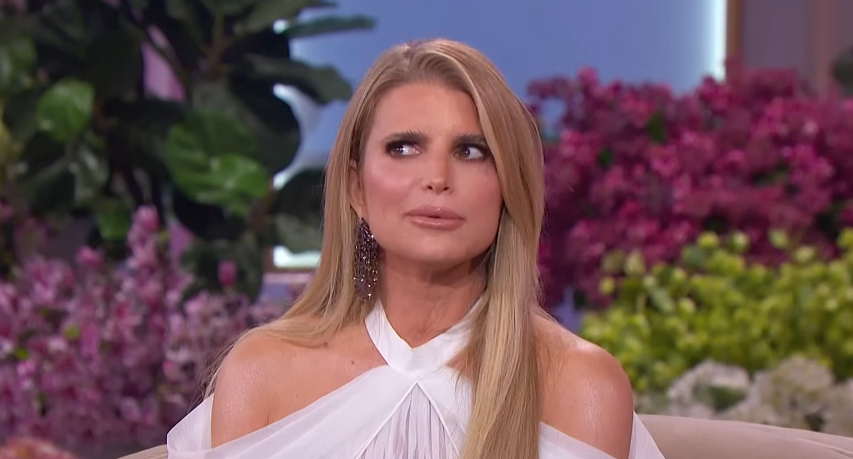 Jessica Simpson: „Alkohol mi je blokirao snove i oduzeo porodicu“