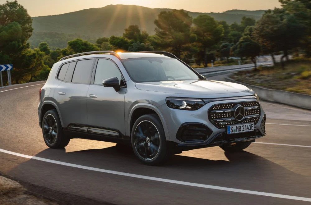 Mercedes lansirao potpuno novi GLB sa 7 sedišta: Za sada samo električni model