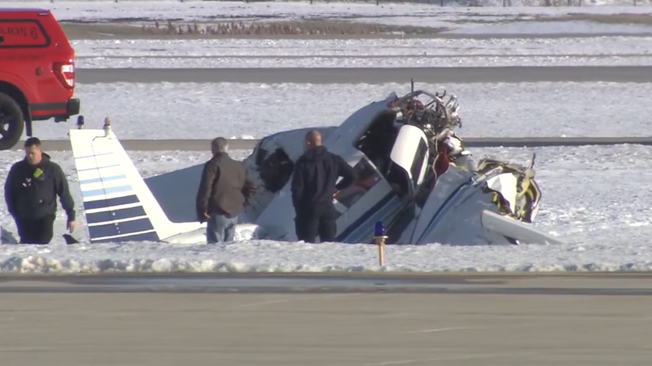Dvoje poginulih u padu aviona na aerodromu DuPage, istraga u toku