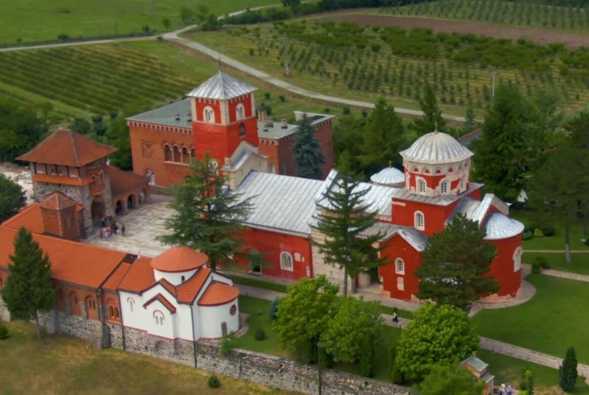 Tajna drevnog srpskog manastira: Zašto je Žiča baš crvene boje