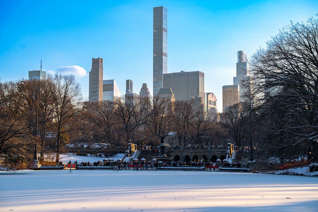Šanse za beli Božić u SAD naglo se menjaju: Meteorolozi najavljuju topliji talas pred praznike