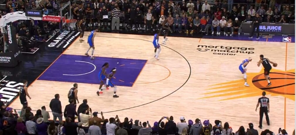 Buker trojkom srušio NBA prvaka: Oklahoma dopustila Finiksu veliki preokret