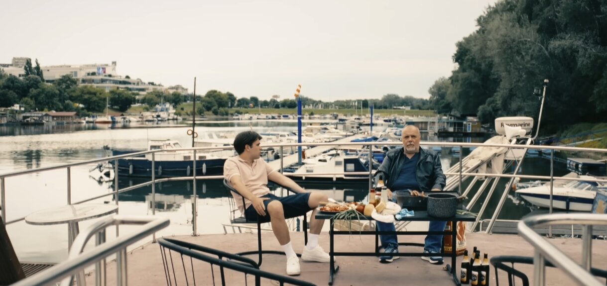 „Povratak Žikine dinastije“ osvaja dijasporu: Rasprodato čak sedam sala u Beču