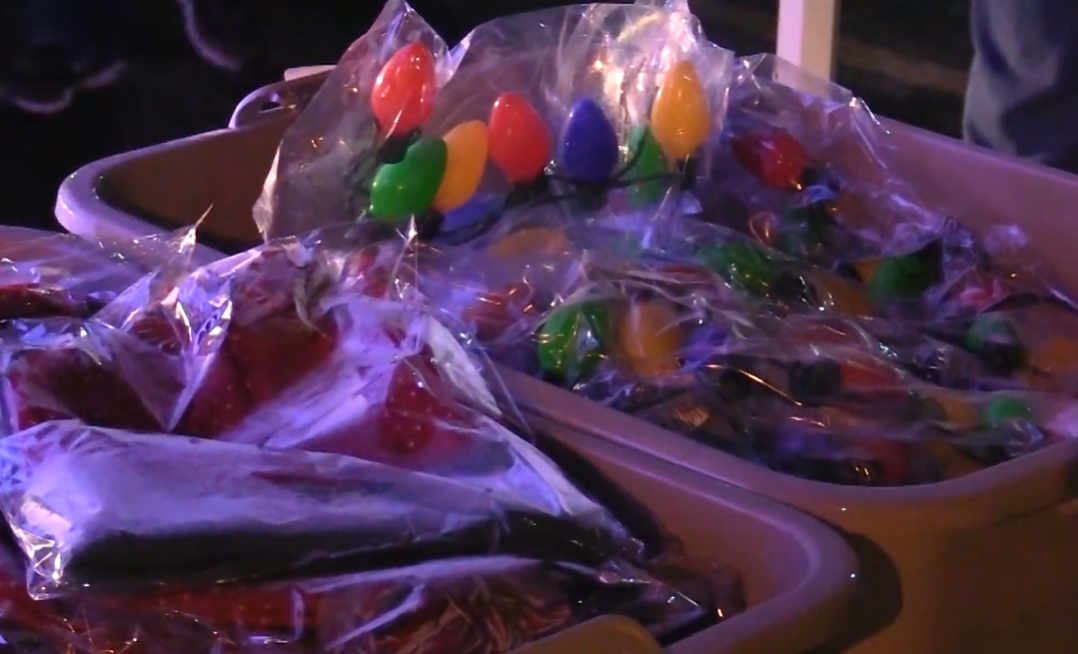 Kraj tradicije duge dve decenije: Otkazana čuvena Holiday Parade of Lights u Naperville-u