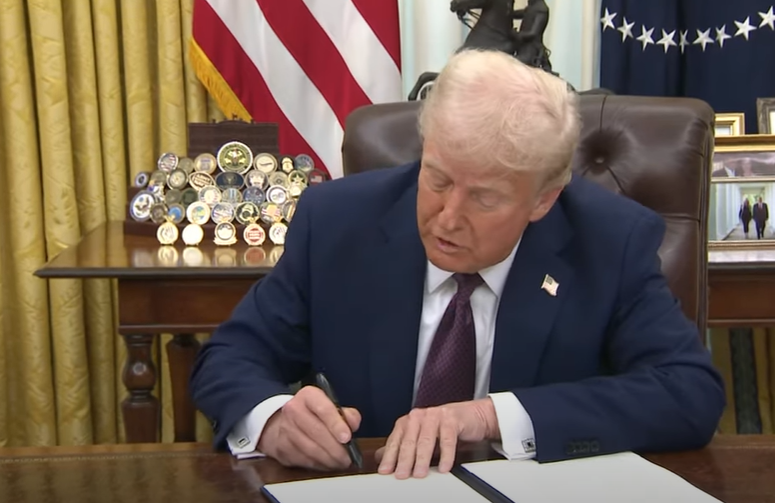 Trump potpisao zakon o potrošnji kojim je okončana delimična obustava rada savezne vlade SAD