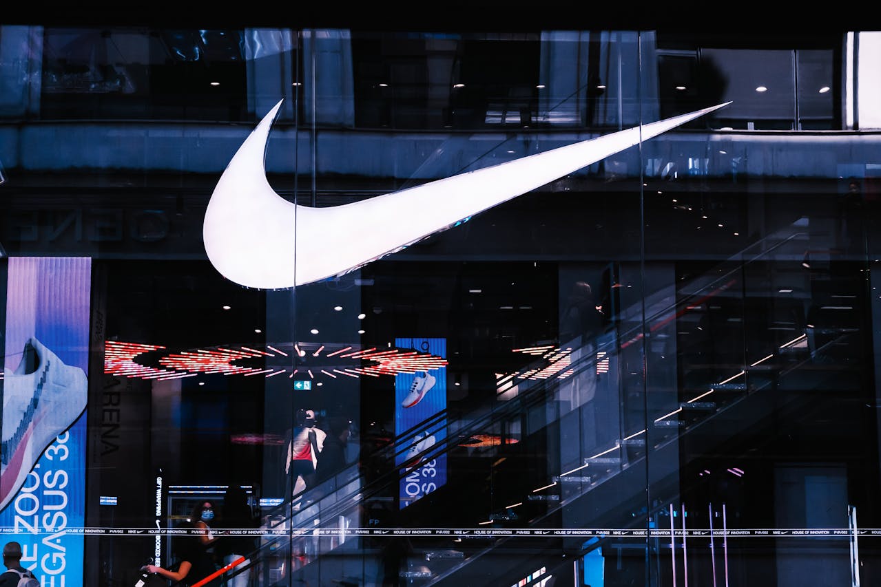Američka agencija optužuje Nike za diskriminaciju belaca