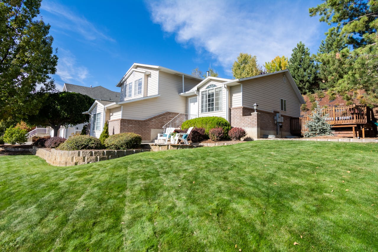 Prekretnica na tržištu nekretnina: Kamatne stope na hipotekarne kredite u SAD pale ispod 6% prvi put nakon tri godine