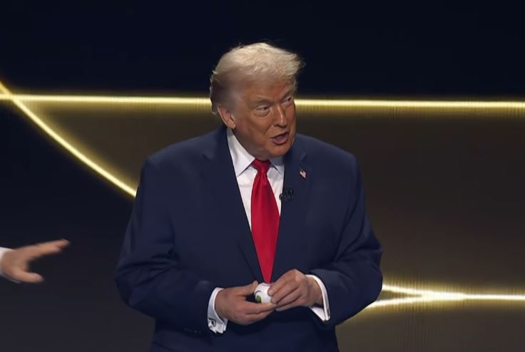 Trump žestoko udario na velike američke medije: „Lažu o ratu i žele poraz SAD“