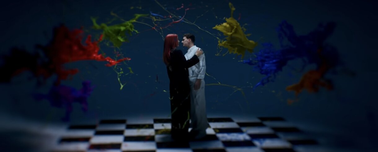 Senidah i Adi Šoše su se slučajno upoznali na aerodromu, a onda je nastala "Čista ljubav" (VIDEO)