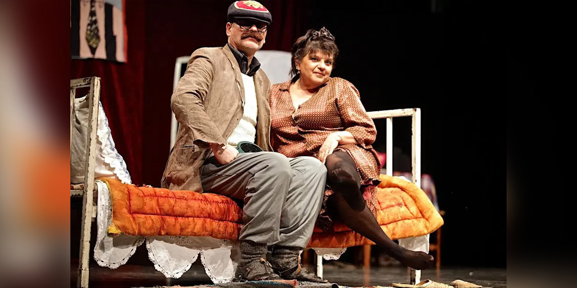 HIT KOJI JE ZALUDEO BALKAN STIŽE U AMERIKU: „Crnogorac u krevetu“ nasmejaće Čikago do suza!