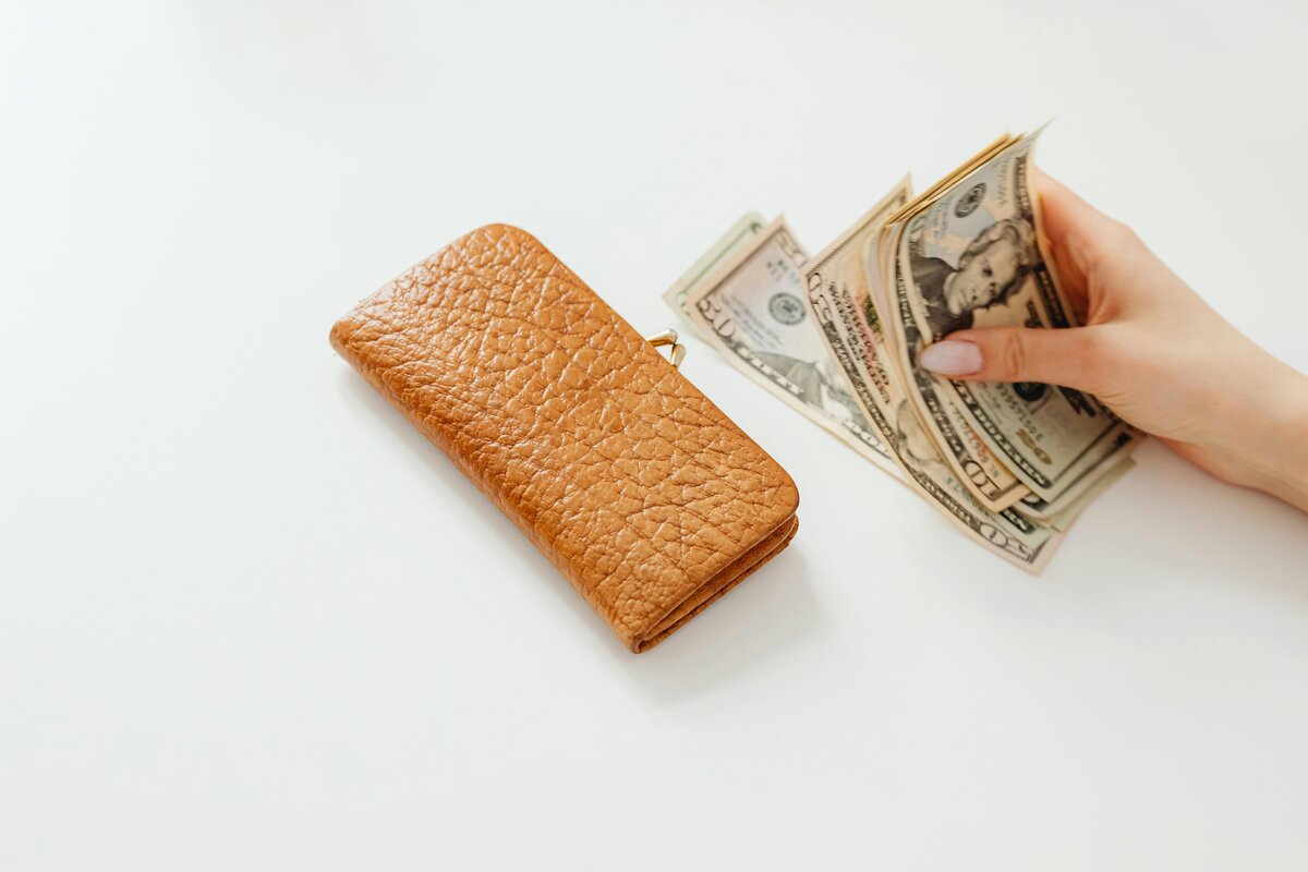 Finansijski horoskop za proleće: Šta svaki znak treba da uradi da bi došao do para