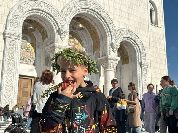 Srbi za Srbe oborili Ginisov rekord? Napravljeno 100.000 krofni za 24 sata!