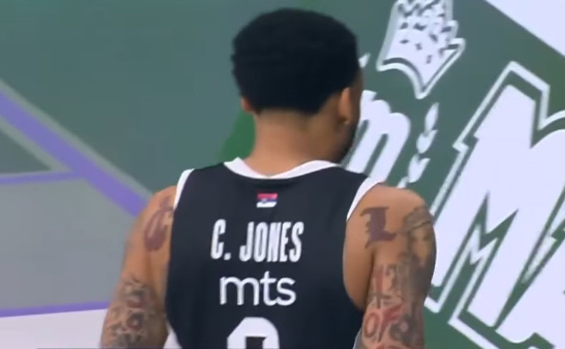 Karlik Džons ostaje u Partizanu