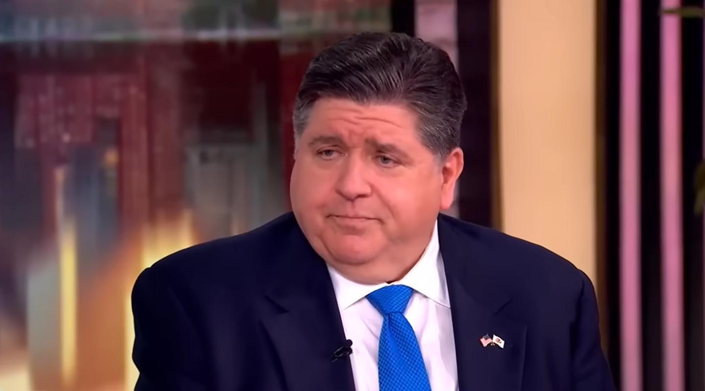 Pritzker oštro udario na Johnsona — “Grad nema nikakav plan za Bears-e”