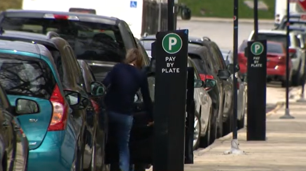 Tajni ugovori i milijarde: Šta se krije iza parking sistema u Čikagu
