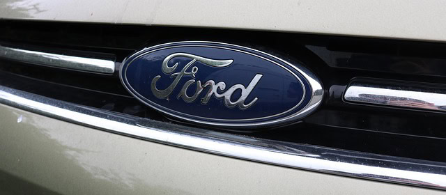 Ford povlači oko 565.000 vozila zbog opasnosti od požara - Povlačenje najavio i BMW
