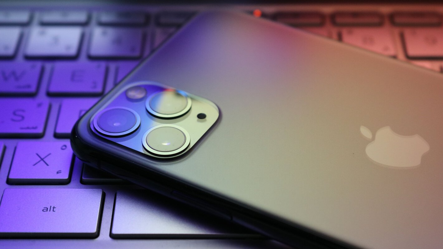 Kraj za titanijum? Apple doneo neočekivanu odluku za nove iPhone modele