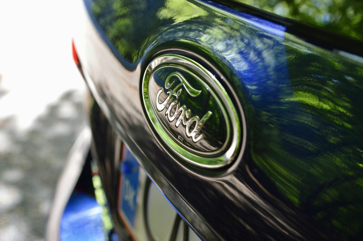 Ford ponovo angažovao iskusne inženjere nakon što sistemi zasnovani na veštačkoj inteligenciji nisu ispunili očekivanja