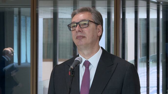Vučić najavio veće plate i penzije već ove godine: „Penzije će ubuduće pratiti plate“