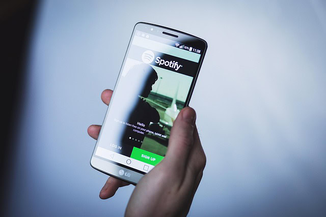 Spotify oborio istorijski rekord: Čak 300 miliona ljudi sada plaća Premium