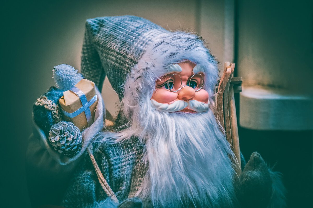 Tajni Deda Mraz ili Secret Santa – omiljena novogodišnja igra među kolegama