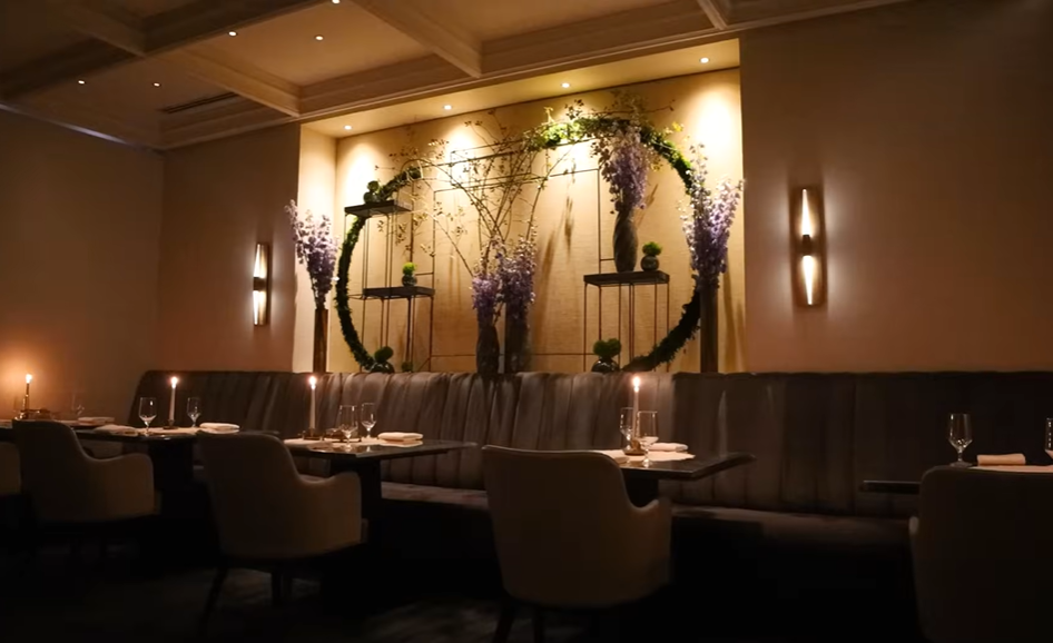 Poznati čikaški restoran Alinea izgubio Michelin zvezdu posle 20 godina savršenstva