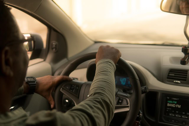 Grad puni budžet preko putnika? Nova Uber i Lyft taksa širi se van centra Čikaga