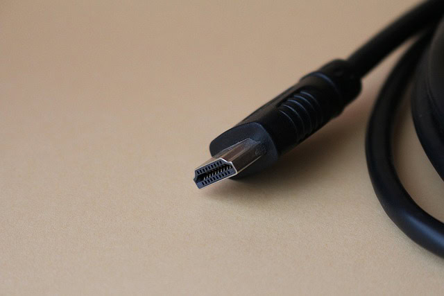 Nevidljivi krivac za lošu sliku i zvuk: Kako da prepoznate da vam se HDMI kabl tiho kvari