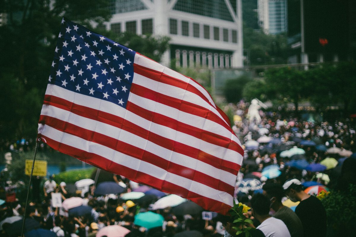 Većina Amerikanaca smatra imigracionu politiku Donalda Trump-a „previše agresivnom“