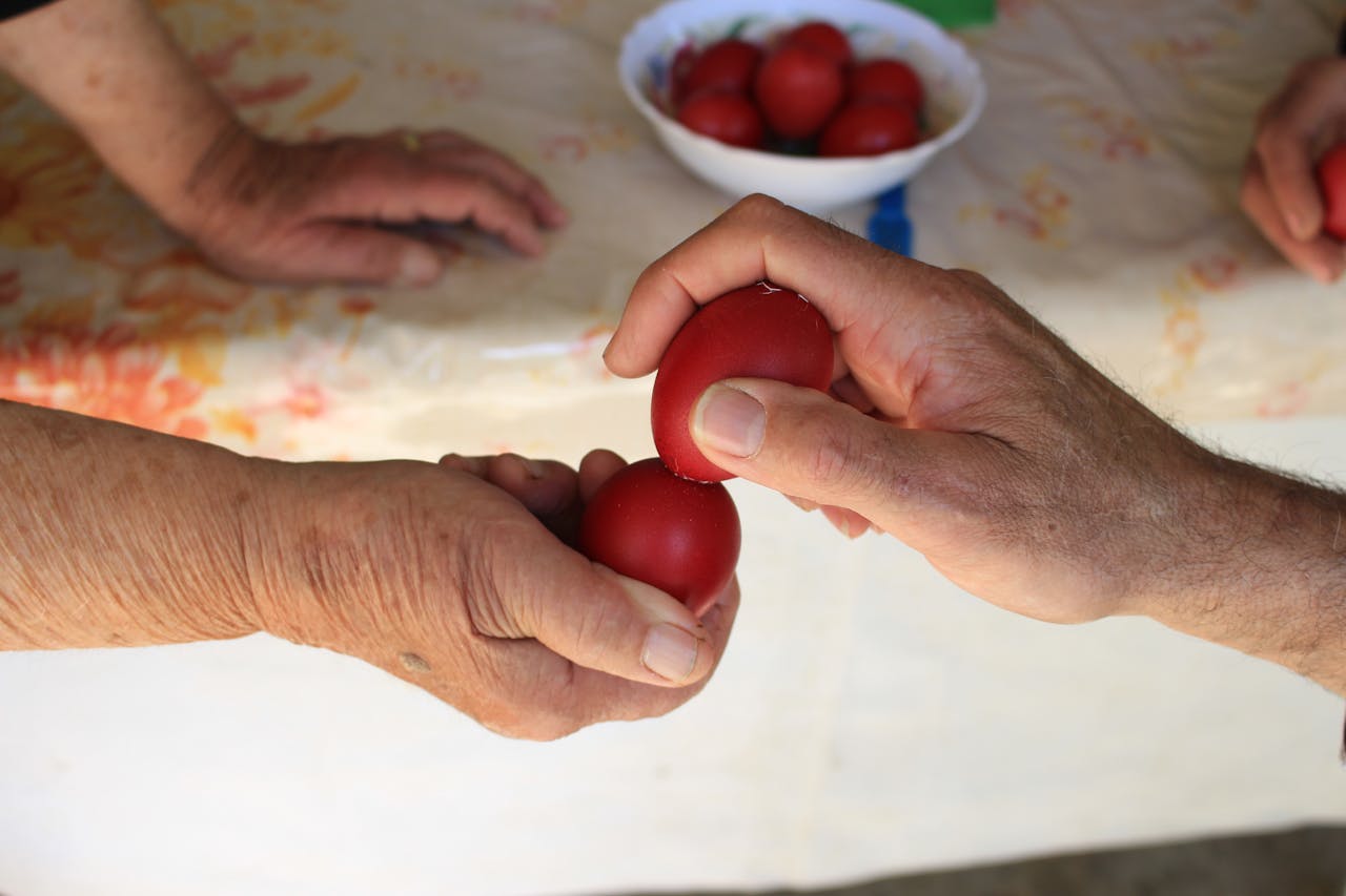 Uskršnji običaji u Srbiji: Tradicija, simbolika čuvarkuće i porodično okupljanje