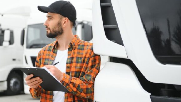 POTREBAN FLEET MANAGER SA ISKUSTVOM