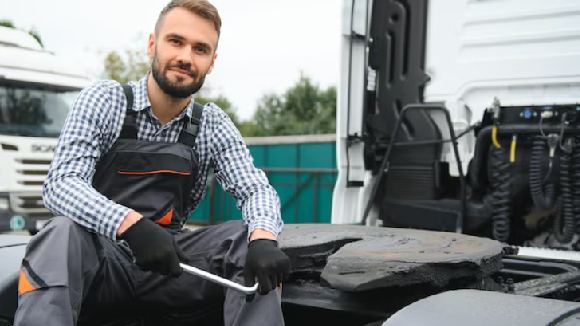 EXPERIENCED MECHANIC