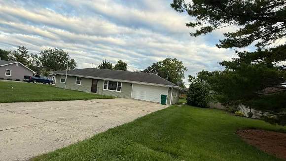 3 BEDROOM HOUSE FOR RENT – JOILET, IL