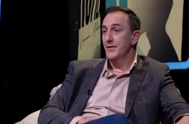 Ovako je Sergej Ćetković saopštio ćerkama da su usvojene: Najveća pobeda je da od dece napraviš dobre ljude