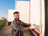 truck driver looking for a job