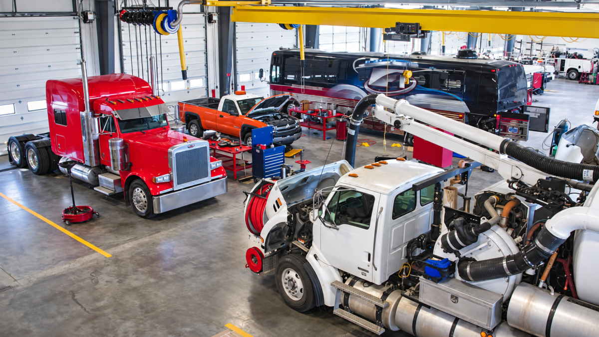 Truck and Trailer Mechanics Wanted in Elk Grove Village, IL