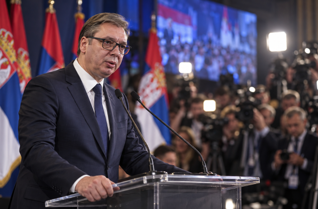 Vučić otkrio šta se dešavalo u izbornoj noći: Negirao planiranje nasilja i otkrio ko ga je prvi zvao iz inostranstva!