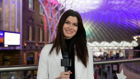 Stravično ubistvo: Muškarac napunio pištolj i pucao u čoveka na ulici! (VIDEO)