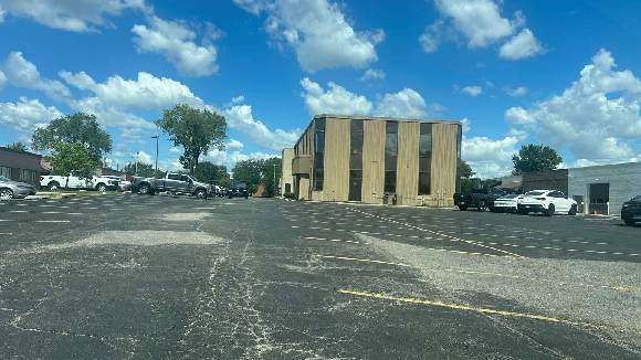 TWO PROFESSIONAL OFFICE SPACES AVAILABLE FOR RENT