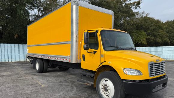 BOX TRUCK FOR SALE