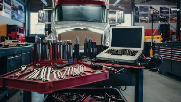 REPAIR SHOPU POTREBAN MEHANICAR/MANAGER