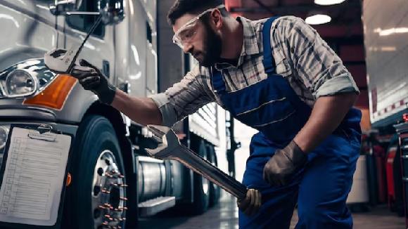 TRUCK AND TRAILER MECHANIC NEEDED/UP TO $45/HR