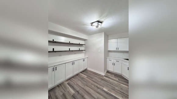 APARTMENT FOR RENT
